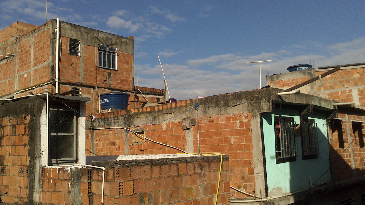 rooftops in Maré favela
